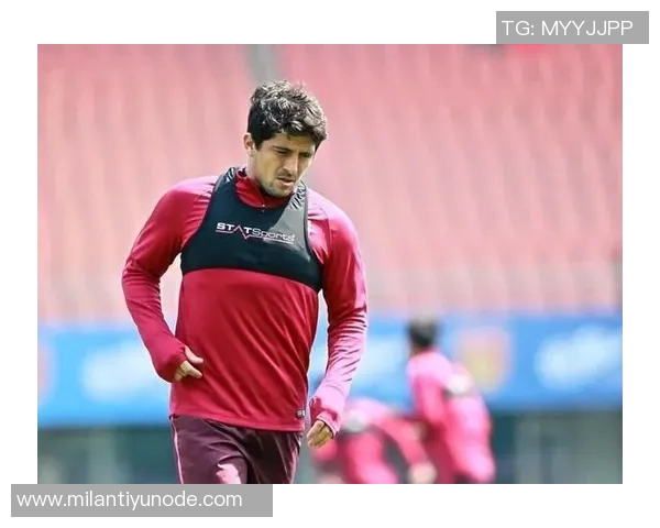 巴媒报道格雷米奥即将签约前胜利主帅卡斯特罗月薪约31万欧元 巴媒报道格雷米奥即将签约前胜利主帅卡斯特罗月薪约31万欧元