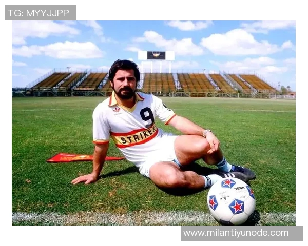 穆勒与德赖塞特尔亲密合影社交媒体上互称传奇人物